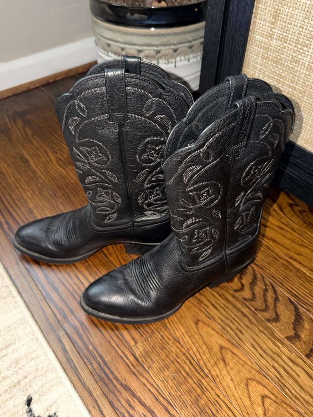 Women’s Black Ariat Cowboy Boots